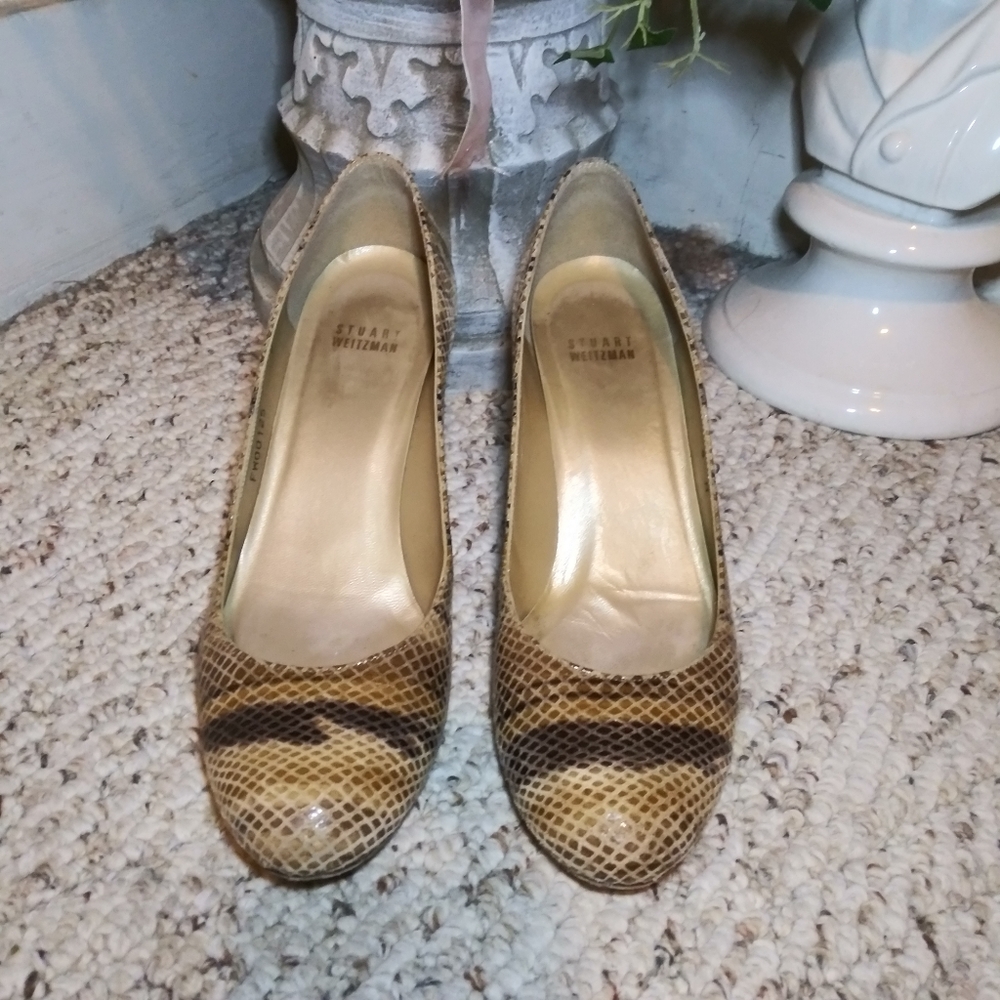 Vintage Stuart Weitzman Tan & Brown Snakeskin Pumps